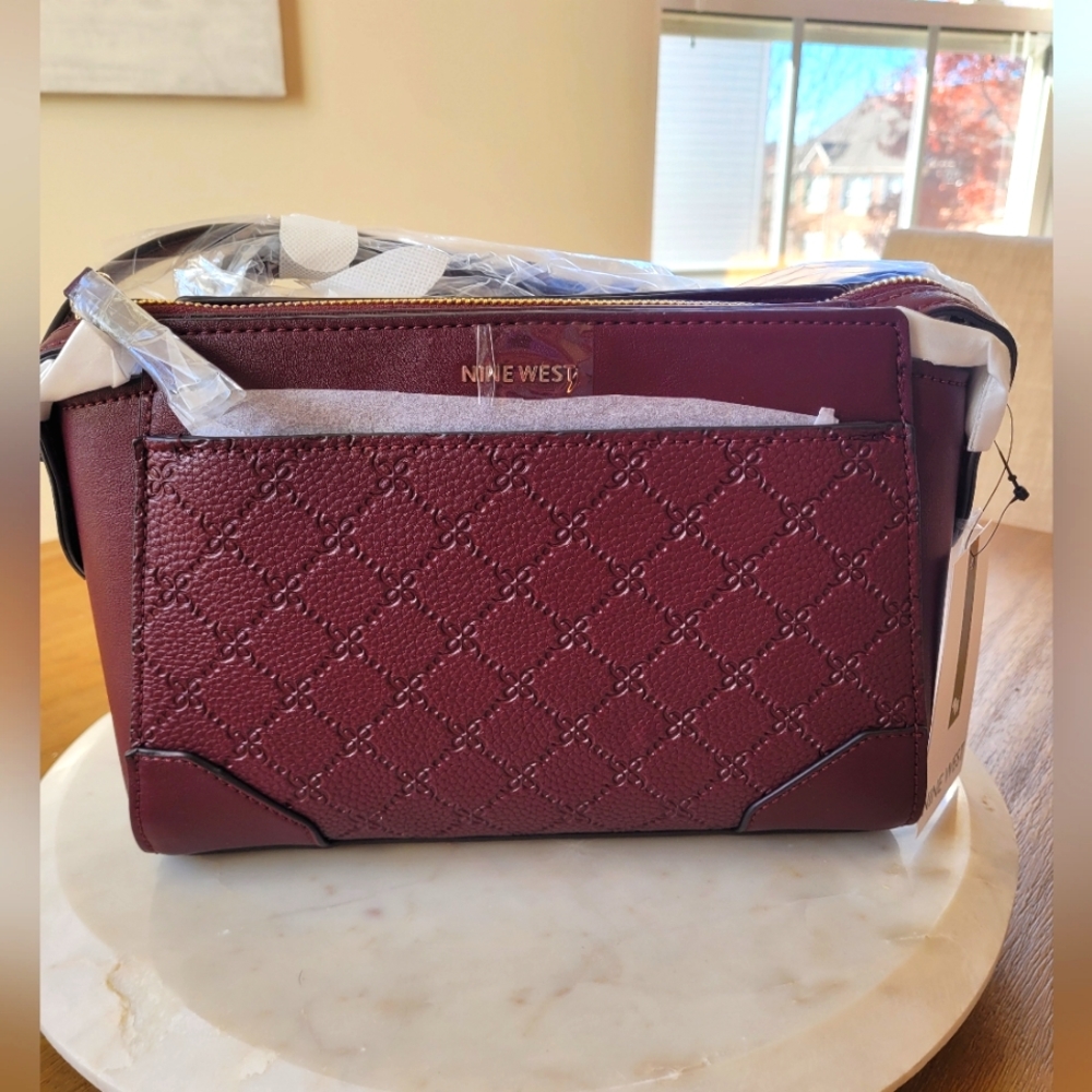 Nine west purse